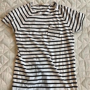 Black and white striped Tee
